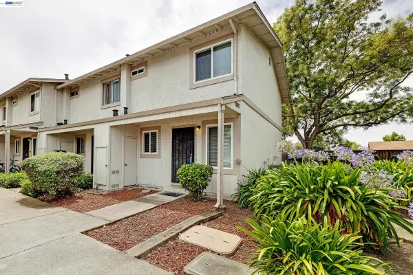 27427 Stoneridge Court #7, Hayward, CA 94544