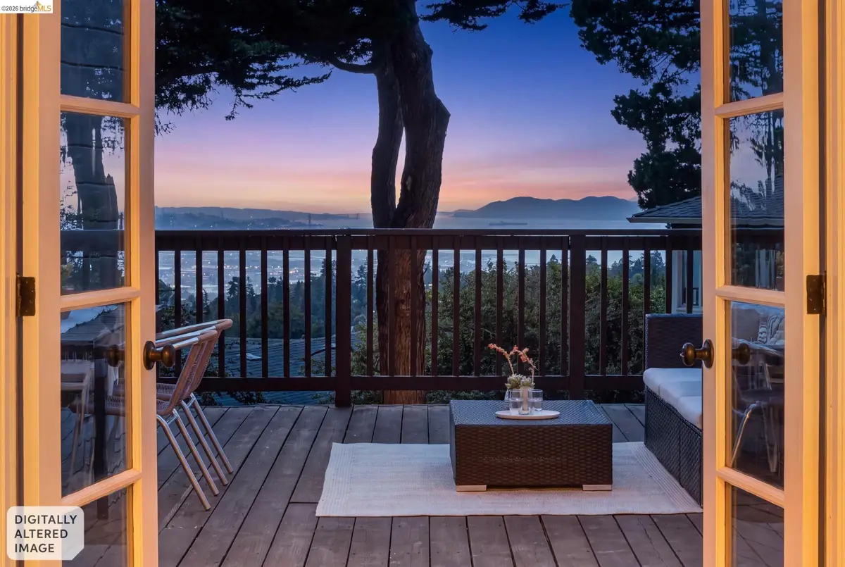 2339 Thackeray Dr, Oakland, CA 94611 - #1