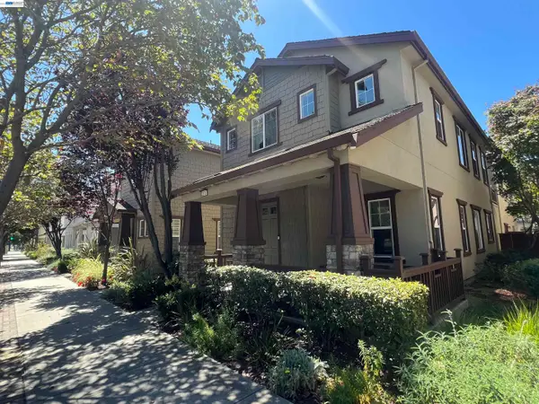 22737 Watkins St, Hayward, CA 94541