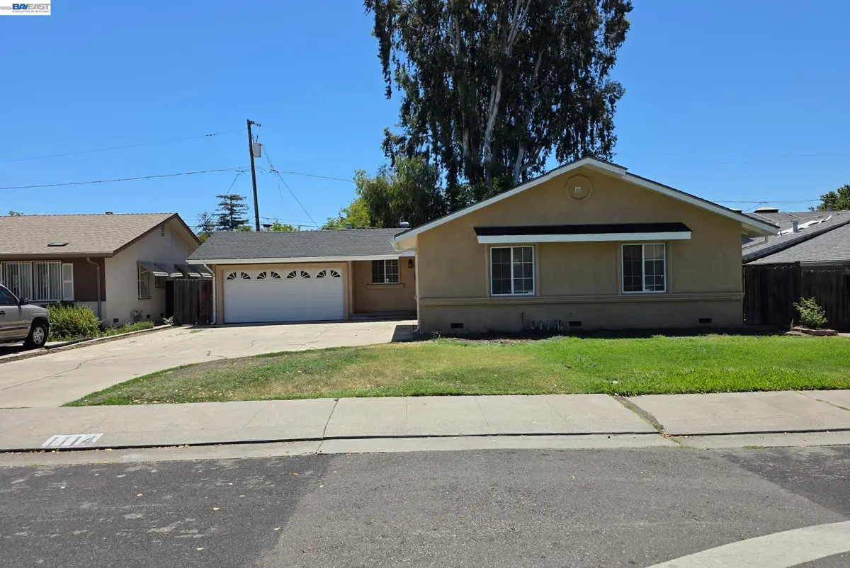 1114 W Downs St, Stockton, CA 95207 - #1