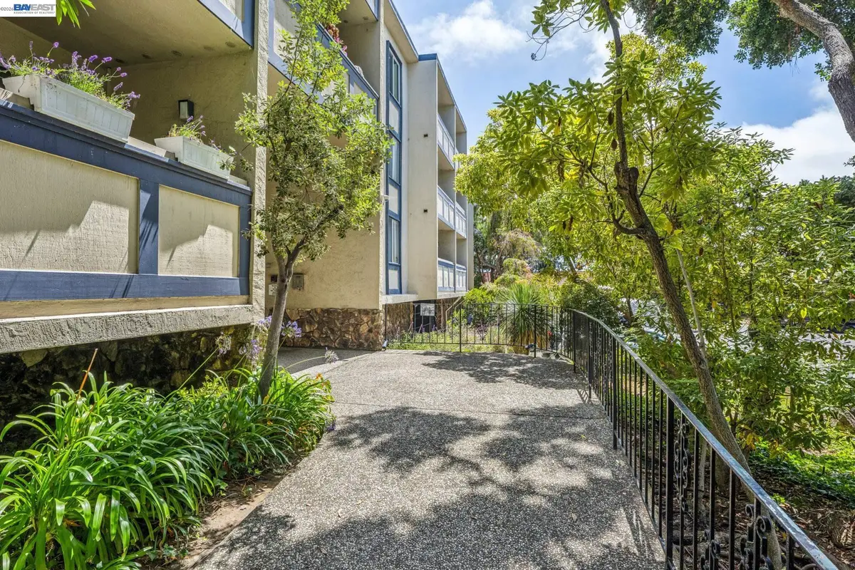 955 Shorepoint Ct #111, Alameda, CA 94501 - #1