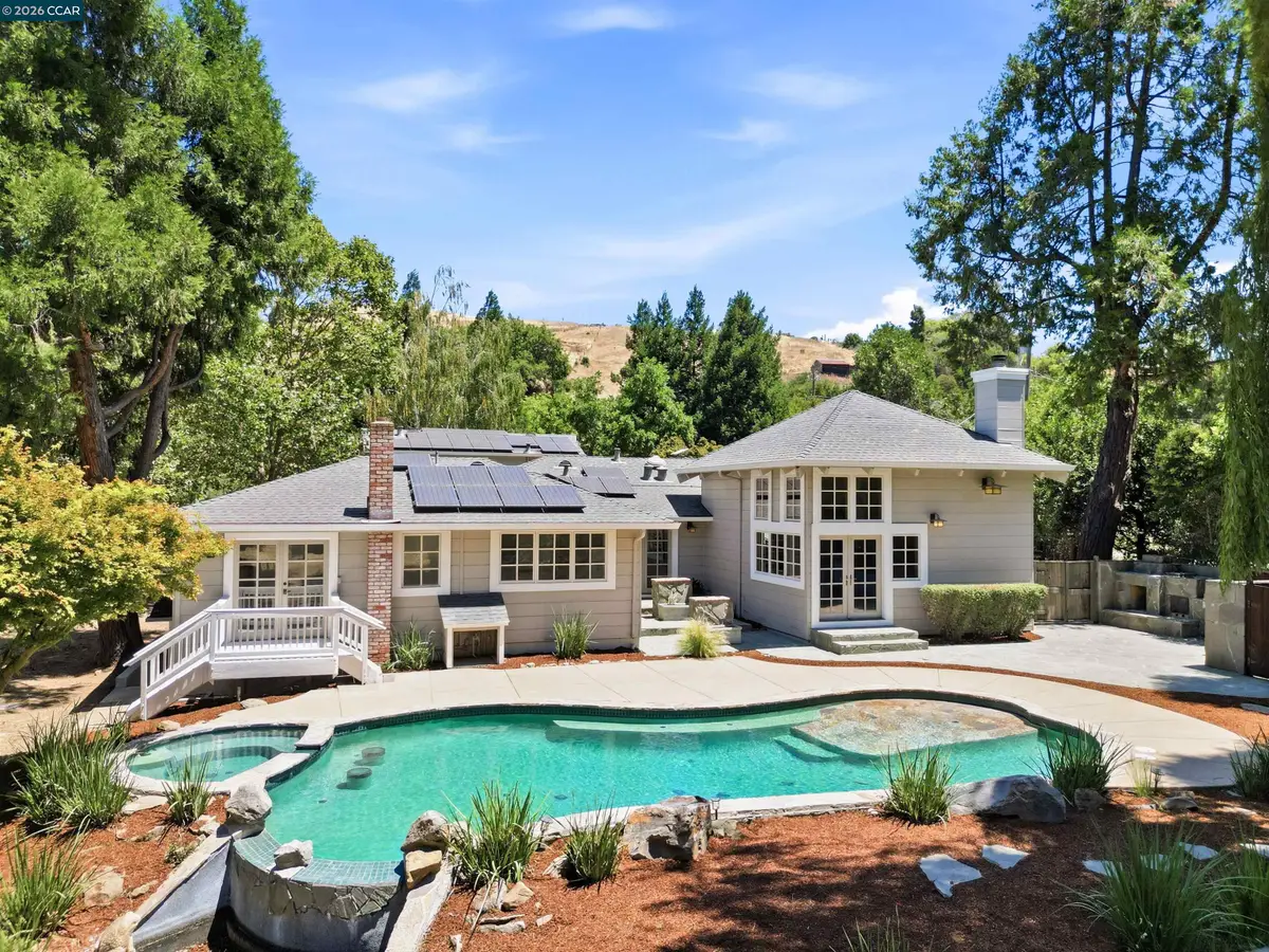 26929 Palomares Rd, Castro Valley, CA 94552 - #1