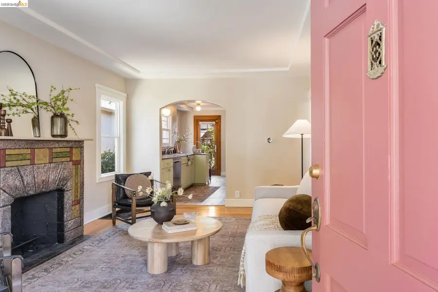 3300 Wilson Pl, Oakland, CA 94602 - #3