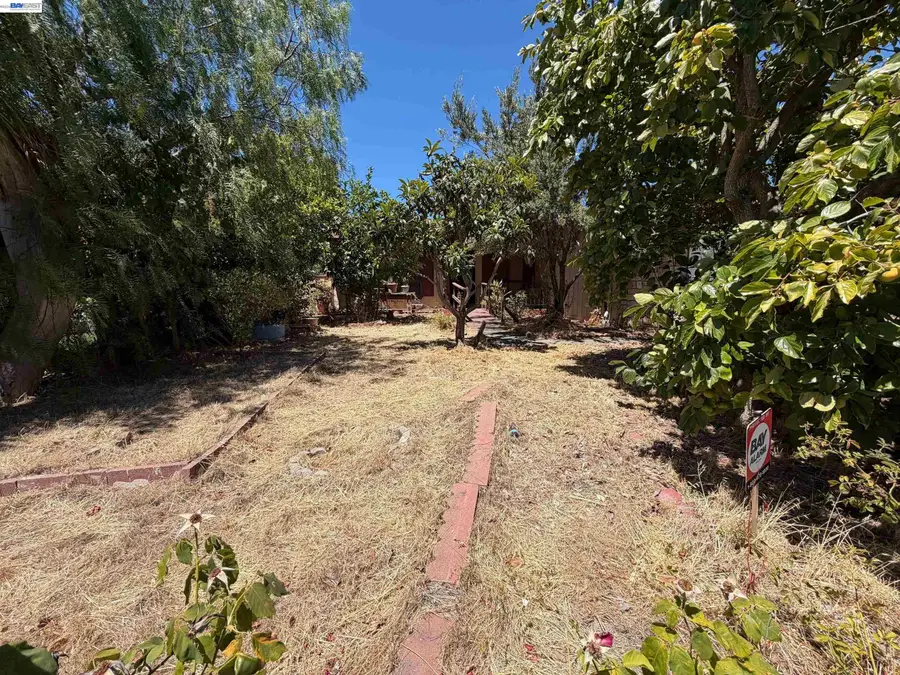 1988 Calaveras Dr, Pittsburg, CA 94565 - #3