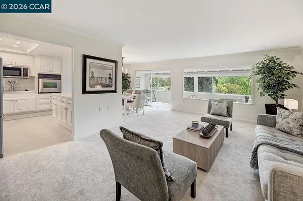 1309 Skycrest Dr #5, Walnut Creek, CA 94595