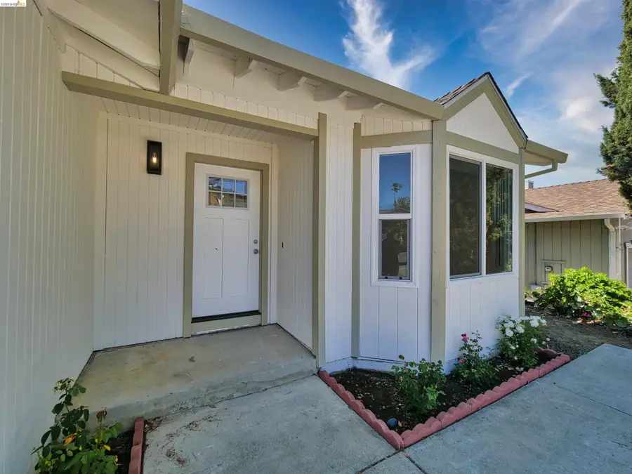 235 Toledo Ct, Vallejo, CA 94591 - #2