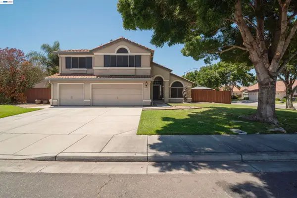 2179 Carol Ann Dr, Tracy, CA 95377