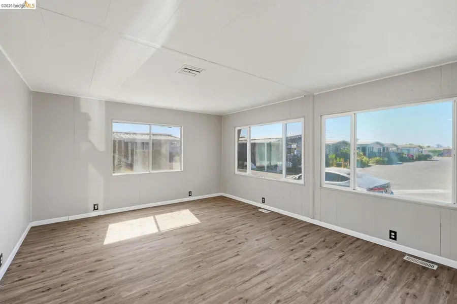 8200 Jantzen Rd #201, Modesto, CA 95357 - #2