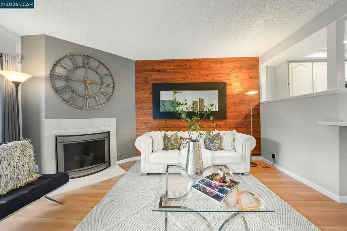 25930 Kay Ave #201, Hayward, CA 94545 - #1
