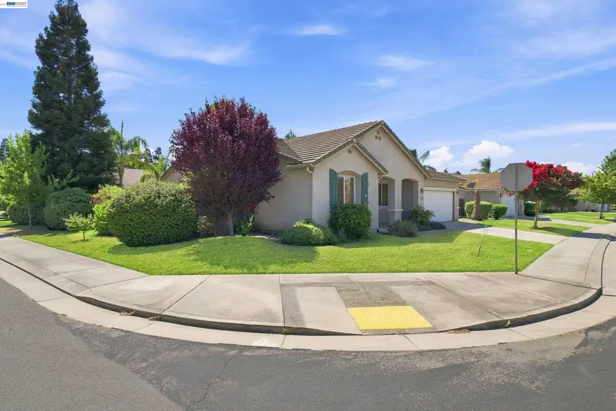 10154 Copco Ln, Stockton, CA 95219 - #2