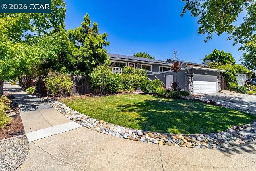 2674 Briarfield Ave, Redwood City, CA 94061 - #2