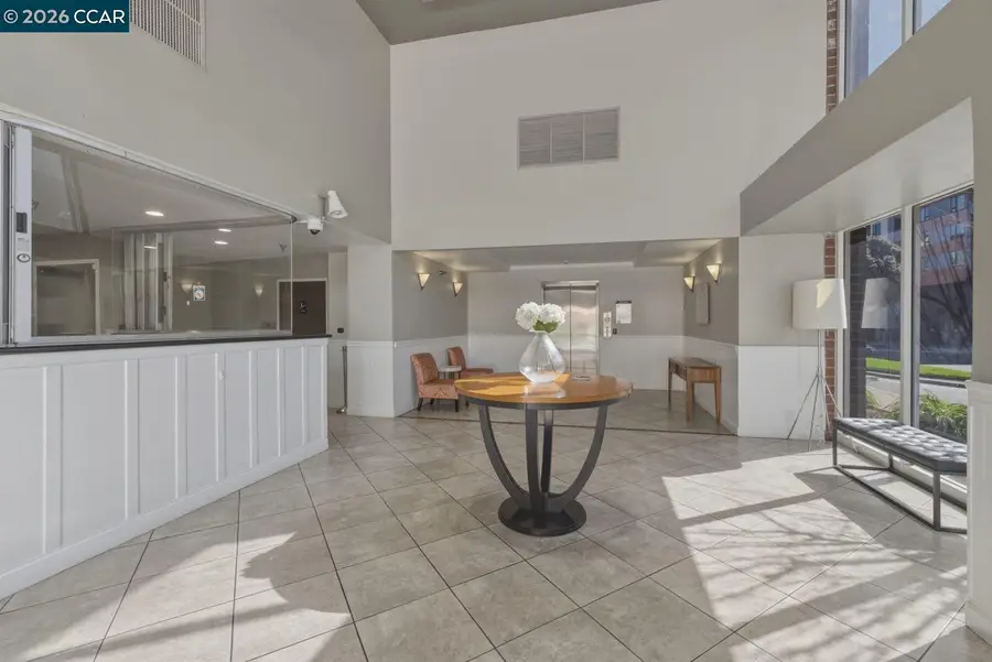 6400 Christie Ave #2214, Emeryville, CA 94608 - #3