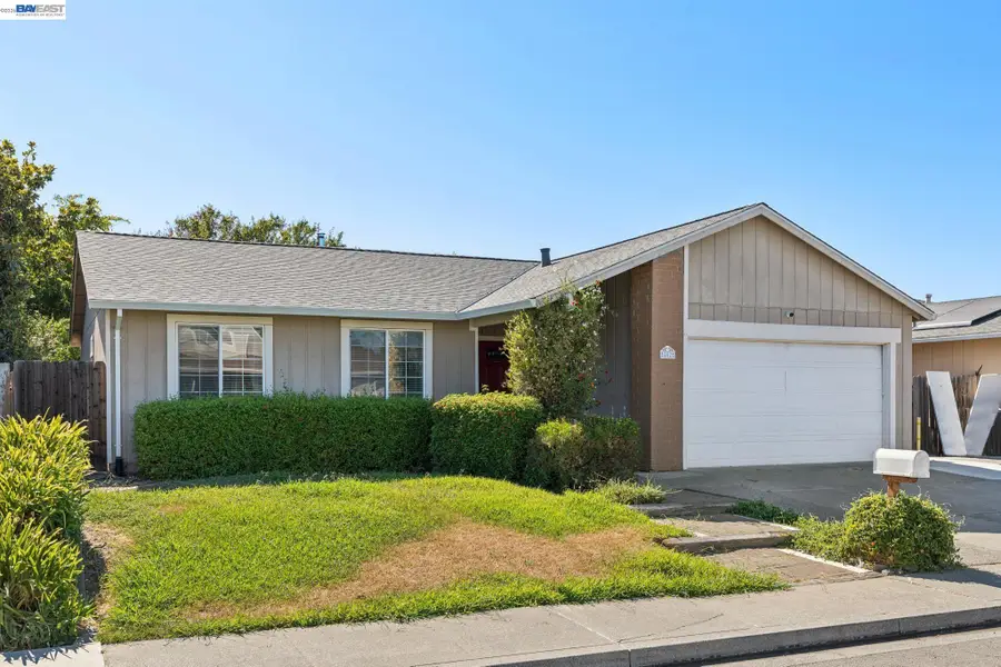 502 Shrike Ct, Suisun City, CA 94585 - #2