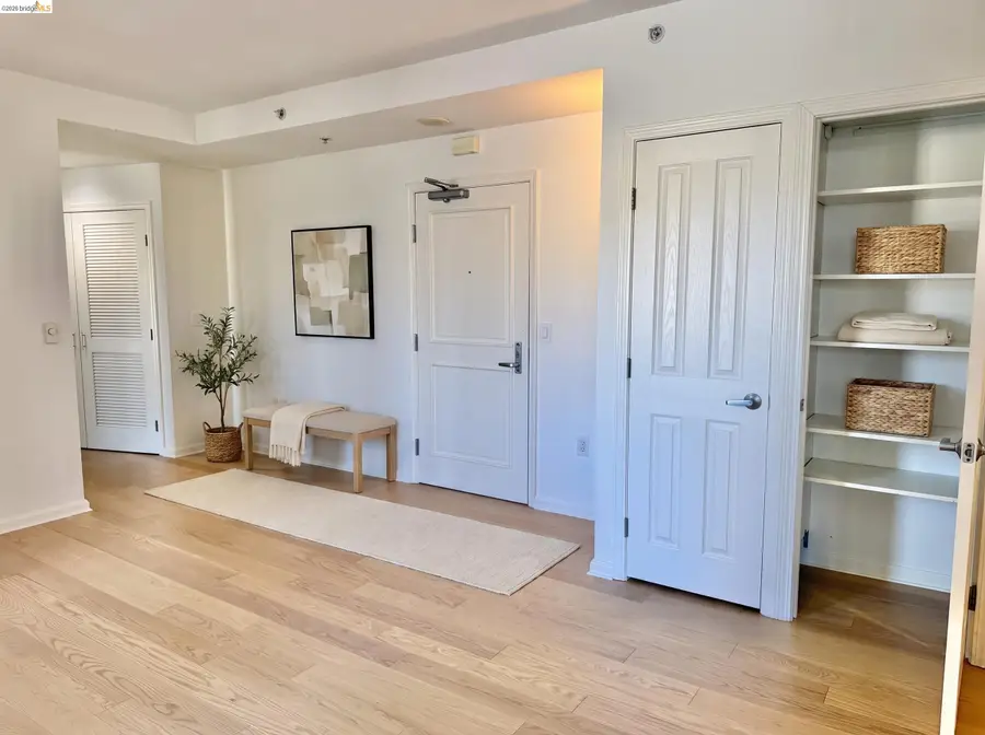 140 S Van Ness Ave #529, San Francisco, CA 94103 - #3