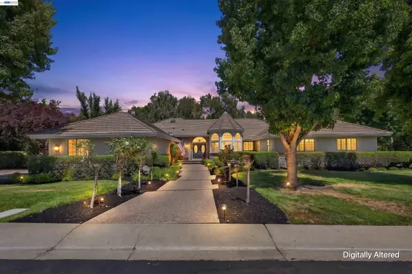 7905 Sawgrass Ct, Pleasanton, CA 94588
