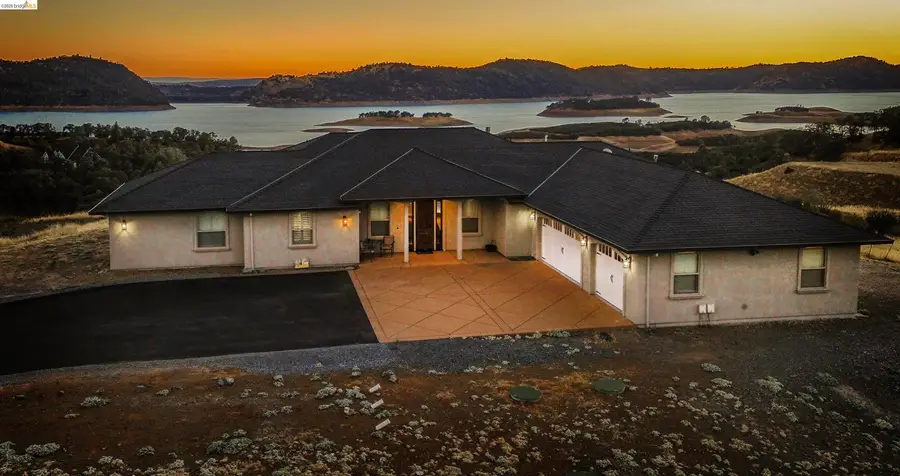 7986 Williamson Rd, Jamestown, CA 95370 - #2
