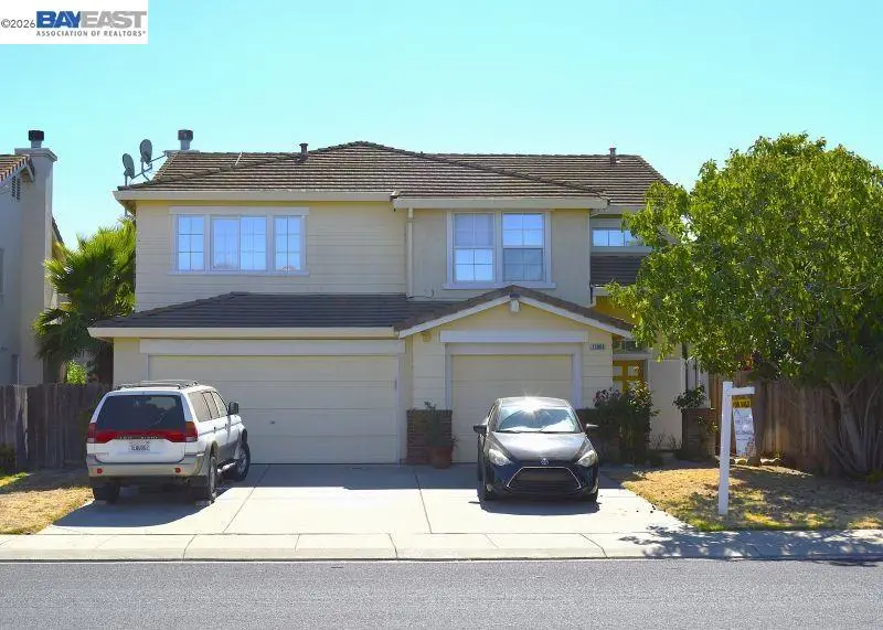13900 Pinecrest St, Lathrop, CA 95330 - #2