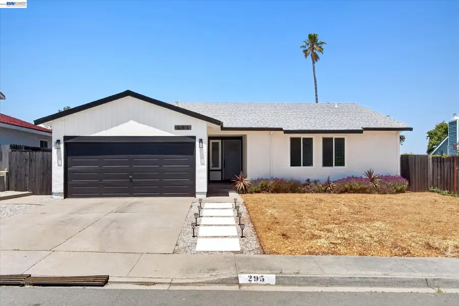 295 Iris Rd, Hercules, CA 94547 - #3