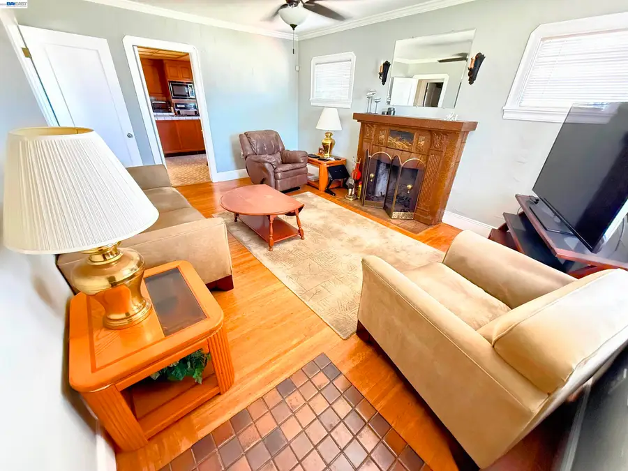 2241 W Avenue 135th, San Leandro, CA 94577 - #3