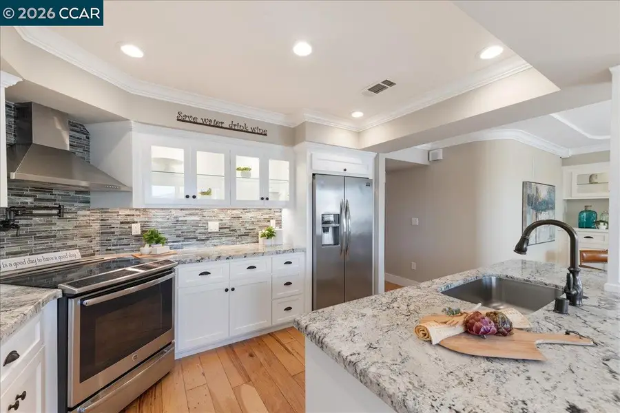 2501 Pine Knoll Dr #8, Walnut Creek, CA 94595 - #2