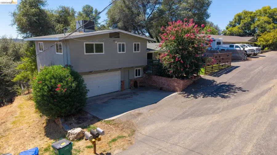 19085 North Dr, Jamestown, CA 95327 - #2