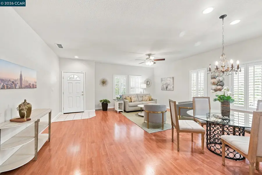 102 Gold Rush Court, Clayton, CA 94517 - #2