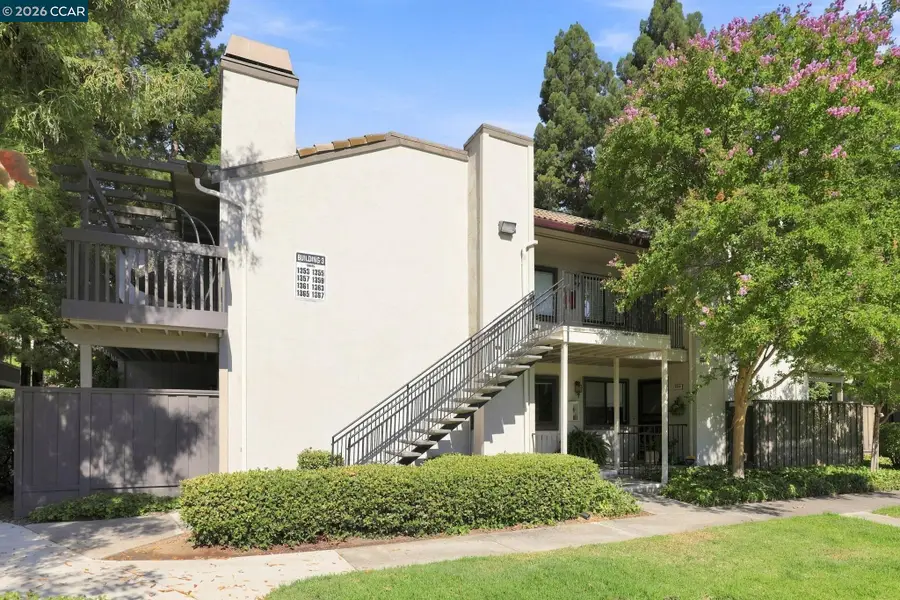 1357 Hull Ln, Martinez, CA 94553 - #2