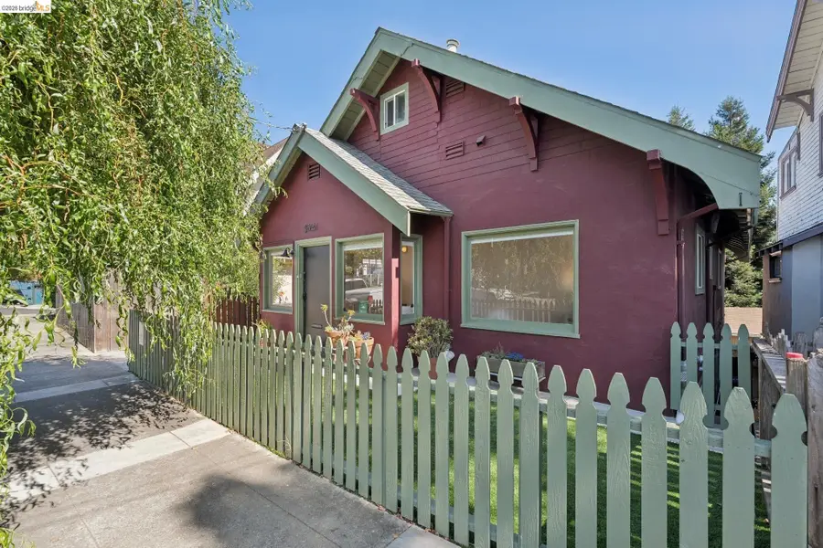 364 Lester Ave, Oakland, CA 94606 - #3
