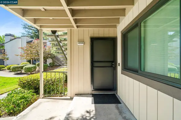 1355 Hull Ln, Martinez, CA 94553