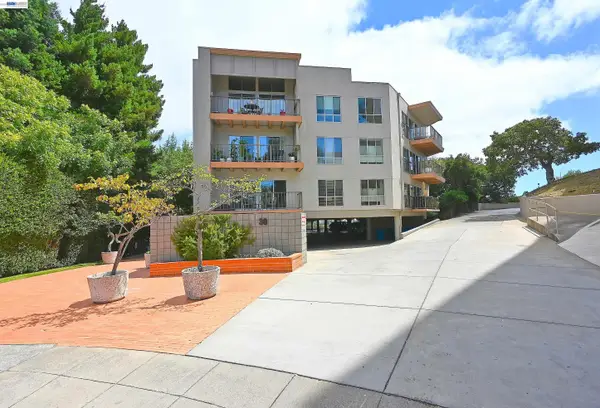 Address Withheld By Seller, San Mateo, CA 94402