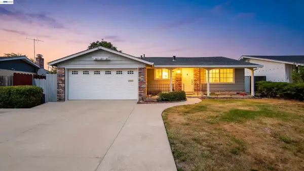25353 Calaroga Ave, Hayward, CA 94545