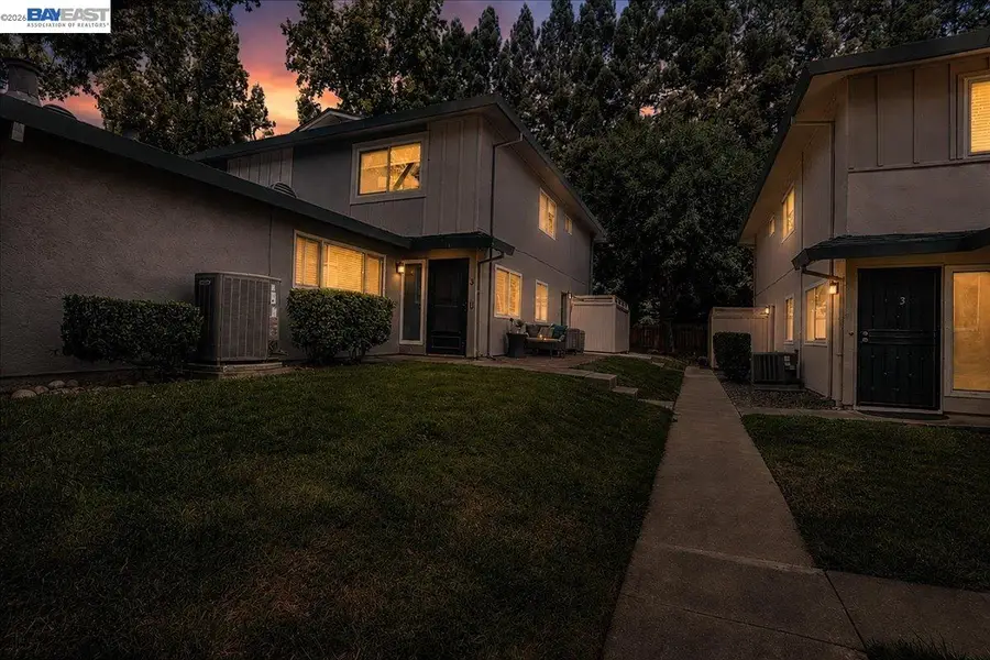 8172 Arroyo Dr #3, Pleasanton, CA 94588 - #2