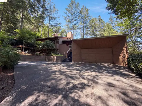 815 Wild Oak Dr, Santa Rosa, CA 95409