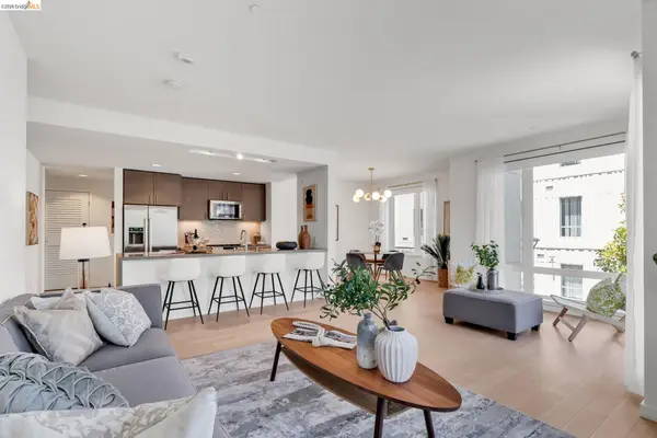 51 Innes Ct #204, San Francisco, CA 94124