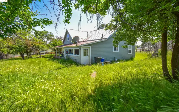9436 Fraguero Rd, Sonora, CA 95370