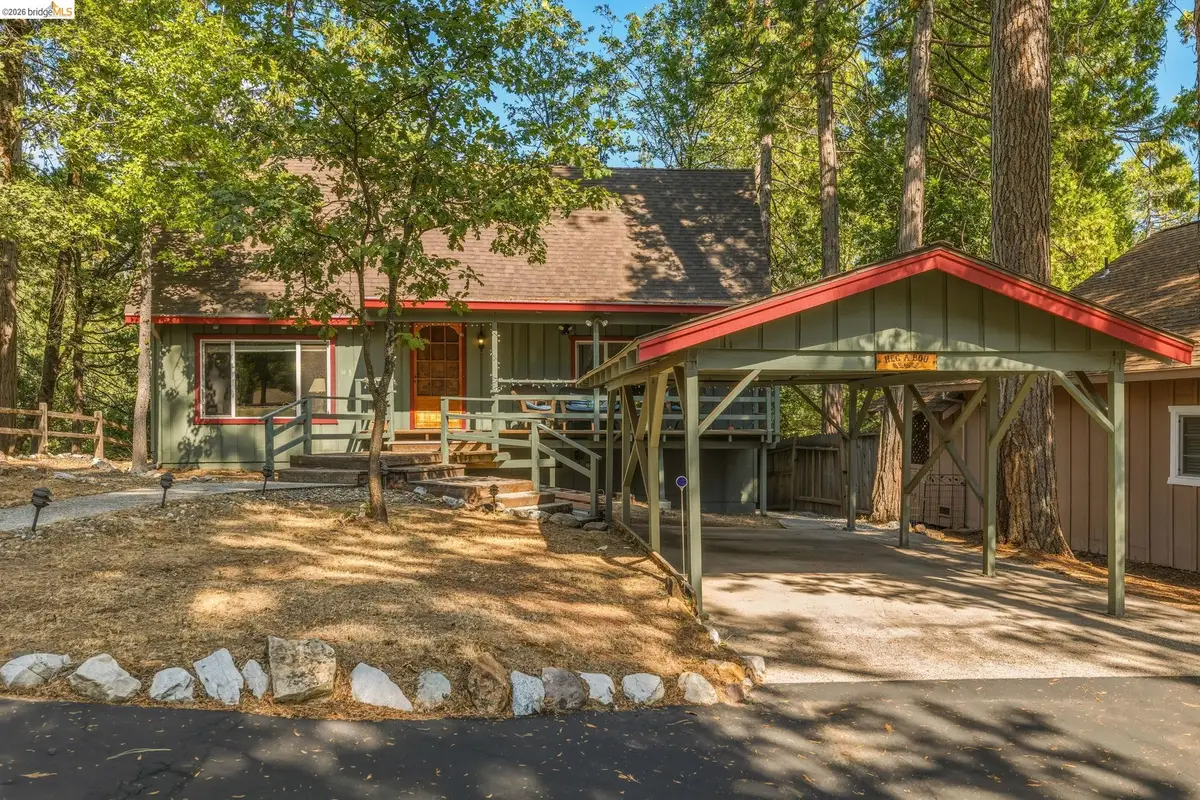 22835 Placer Dr, Twain Harte, CA 95383 - #1