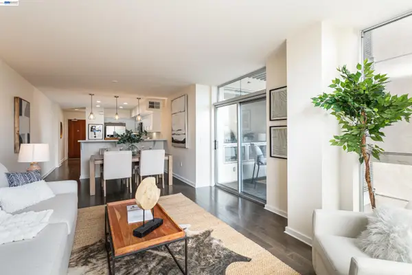 630 Thomas L Berkley Way #619, Oakland, CA 94612