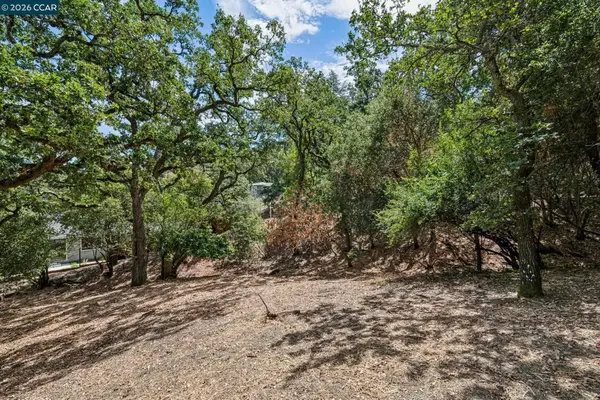 Ridge Road, Lafayette, CA 94549