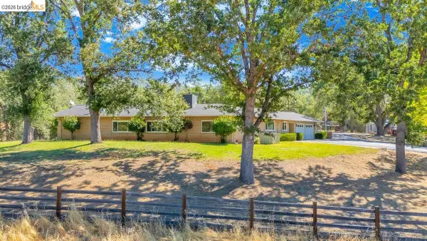 22309 Villas Ln, Sonora, CA 95370
