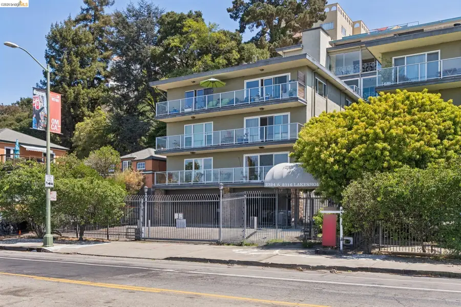 2324 Lakeshore Ave #6, Oakland, CA 94606 - #2