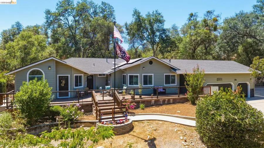 18570 Pradera Real Rd, Sonora, CA 95370 - #2