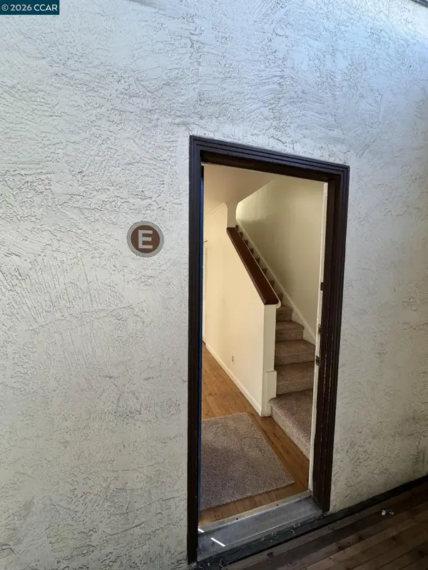 2100 Laguna Cir #E, Concord, CA 94520