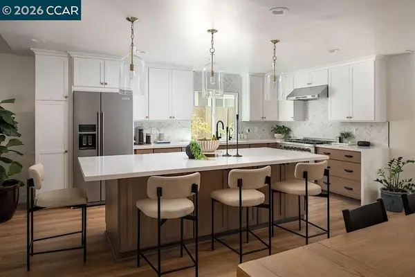 10558 Rancho Carmel Dr, San Diego, CA 92128