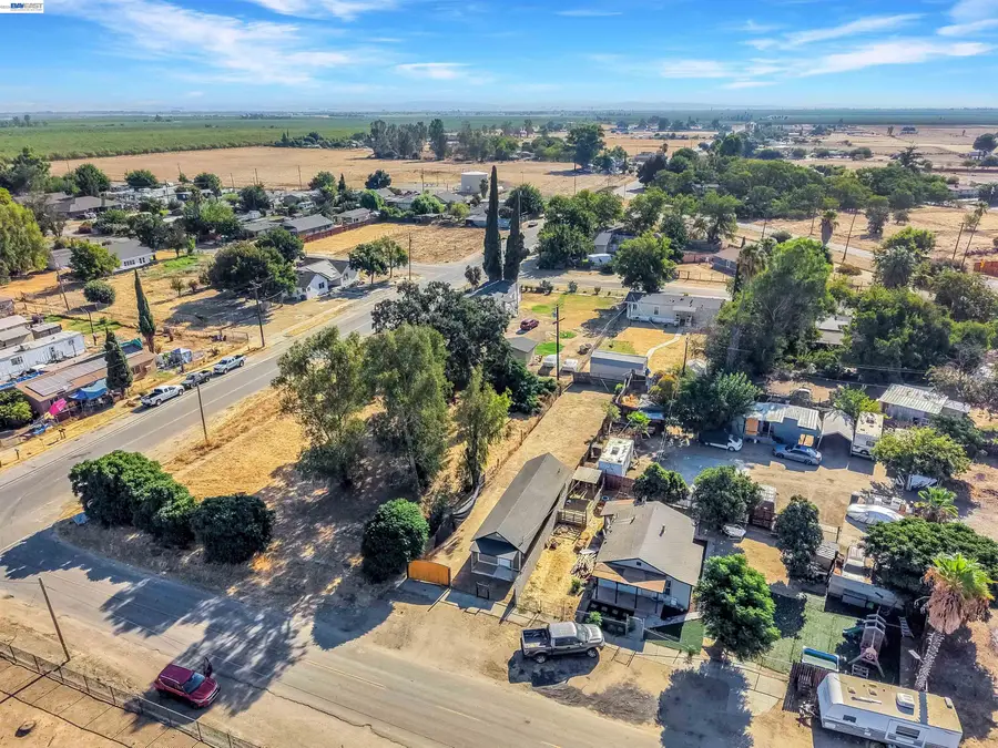 22479 Maple St, Chowchilla, CA 93610 - #3