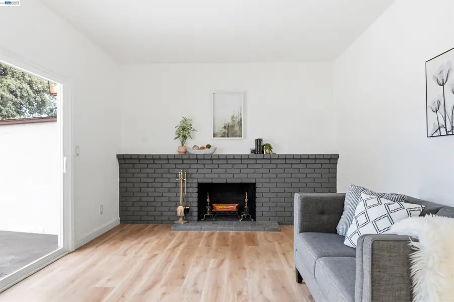 34704 Locke Ave, Fremont, CA 94555 - #3