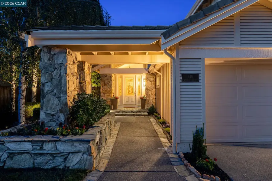 645 Birchwood Ct, Danville, CA 94506 - #3