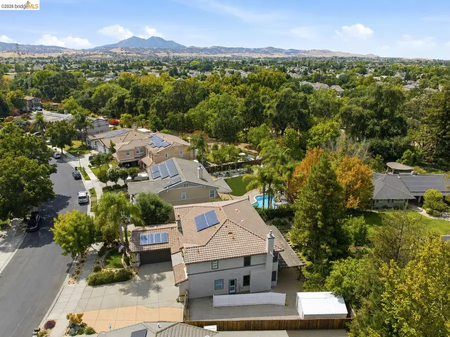 325 San Marino Ln, Brentwood, CA 94513 - #2