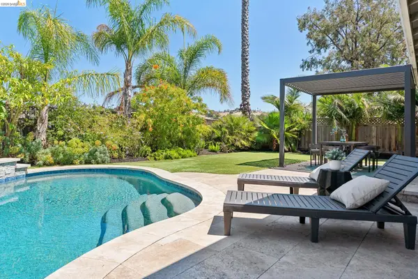 133 Aster Ct, Hercules, CA 94547