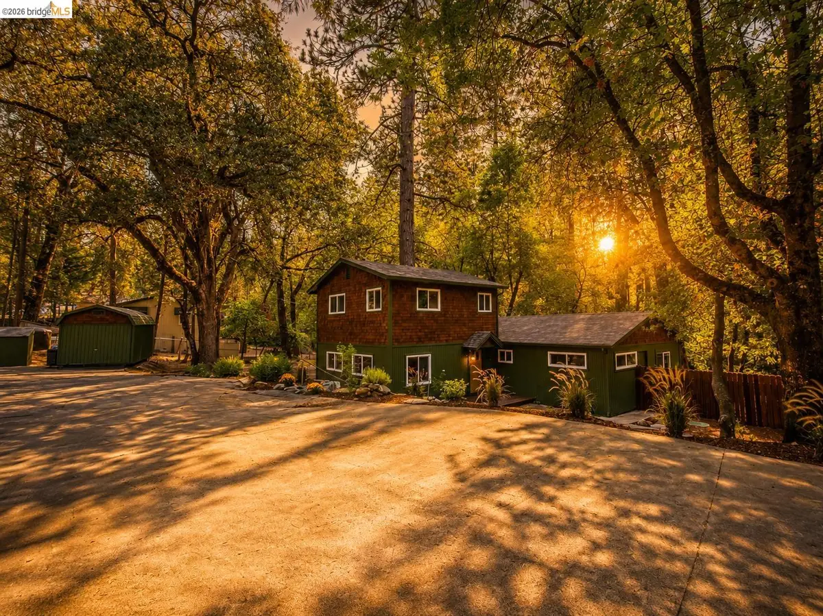 21551 Phoenix Lake Rd, Sonora, CA 95370 - #1