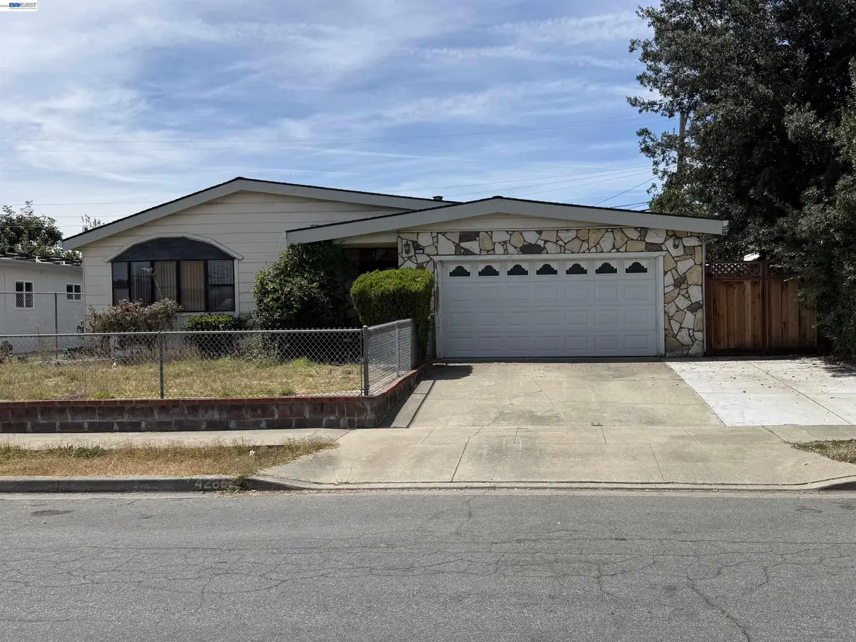 42863 Applewood St, Fremont, CA 94538 - #1